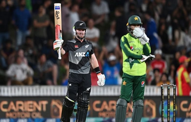 Seifert leads New Zealand home in second T20 against Pakistan to wrap up series