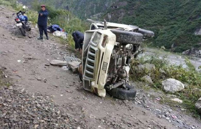 At least six killed in Neelam Valley road mishap