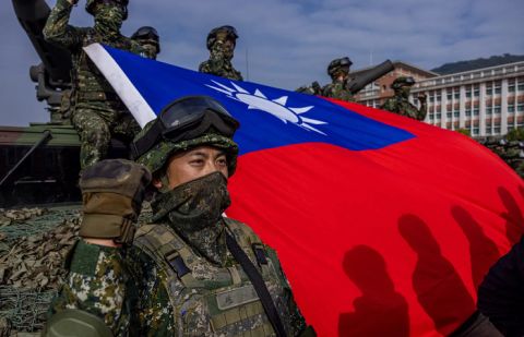 US approves direct military aid to Taiwan for the first time