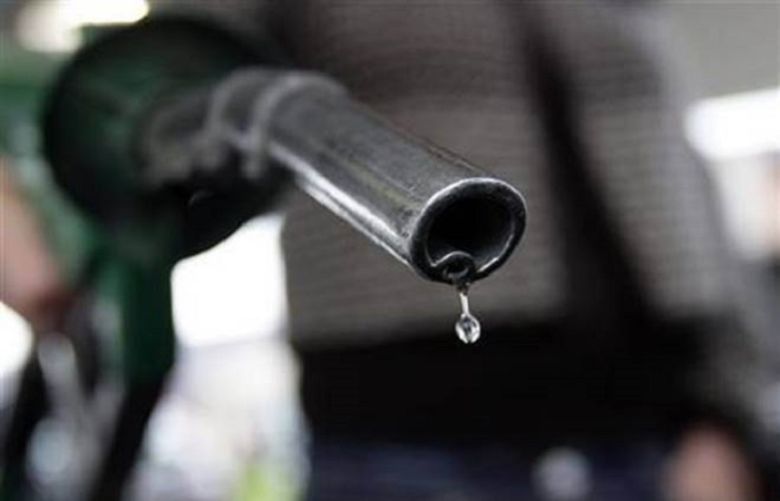 Govt celebrates new year with Rs 04 hike in petrol price
