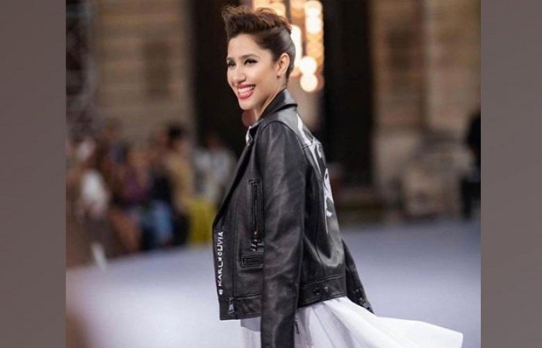 Mahira Khan stuns at Paris Fashion Week
