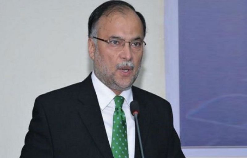 Photo of There is no other option than to oust the incumbent govt: Ahsan Iqbal