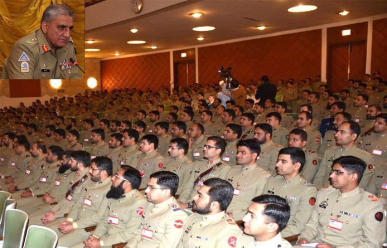 COAS visits Command and Staff College