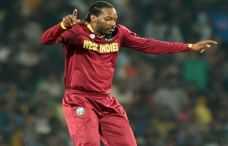 Chris Gayle smashes 18 sixes in T20