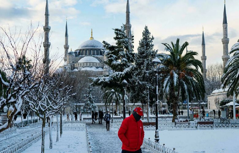 Istanbul airport shuts as snow blankets southeast Europe