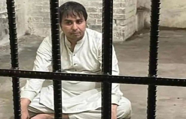 Sedition case: Shahbaz Gill willing to apologise, lawyer says