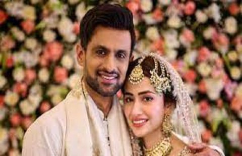 Sana Javed’s first ‘post-wedding’ upload sings praise for Shoaib Malik