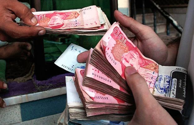PKR extends gains against dollar, rises Rs1.50 