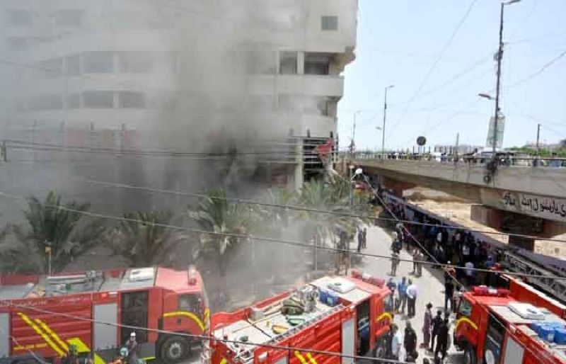 Photo of Karachi supermarket inferno displaces 170 families   