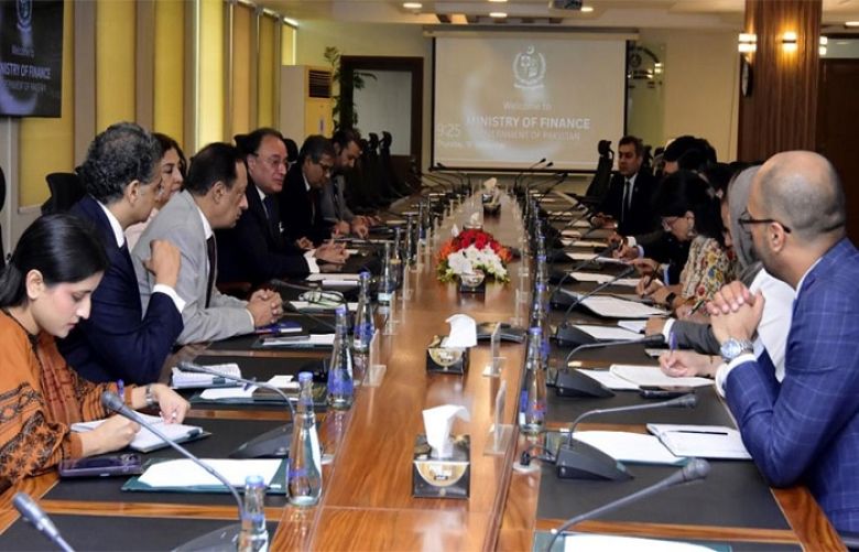Finance Minister lauds Gates Foundation's support, engagement with Pakistan