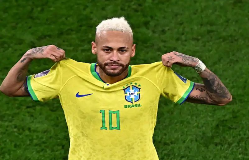 Neymar breaks Pele’s Brazil goal-scoring record
