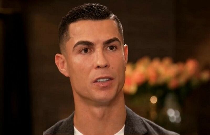 Photo of Cristiano Ronaldo accuses Manchester United of betrayal