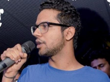 Comedian Singer Ali Gul Pir