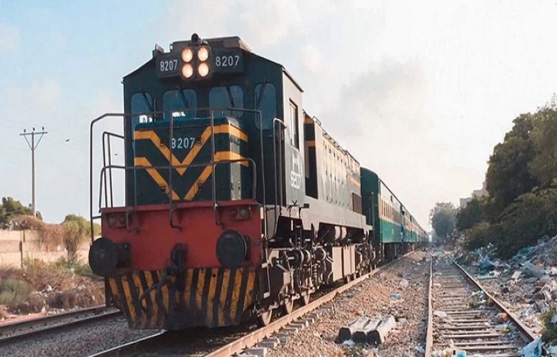 Covid 19: Train operation resumes in Pakistan after two months