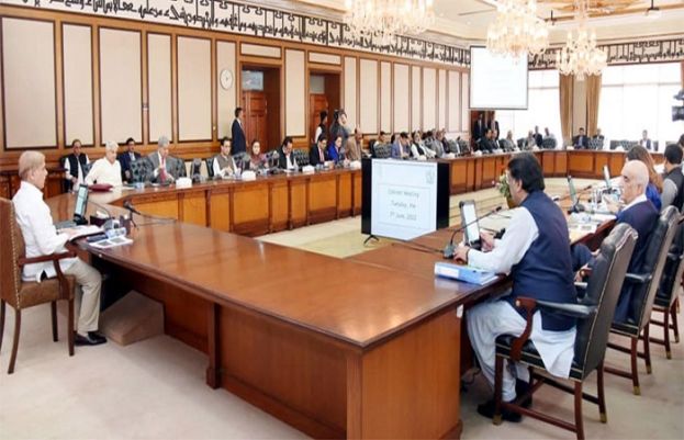 Federal Cabinet decides to issue six-month multiple entry visas to Afghan transporters