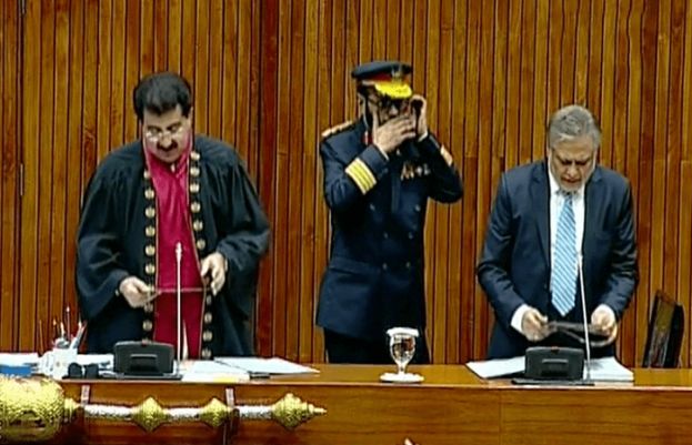 Ishaq Dar takes oath as senator