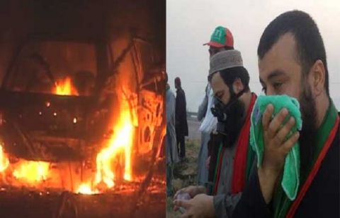 PTI's mob sets ablaze eight police mobiles near Attock