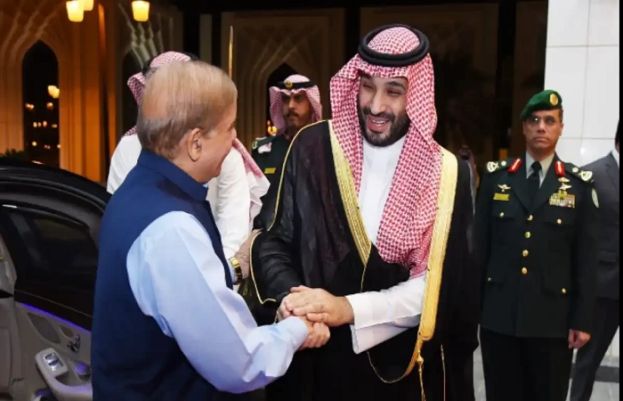 PM Sharif, Saudi crown prince discuss bilateral ties in Riyadh