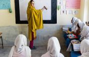 Sindh govt removes ban on recruitment of teachers