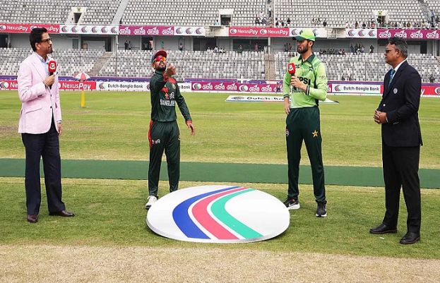 Bangladesh Choose to Bowl First in Opening ODI Against Pakistan