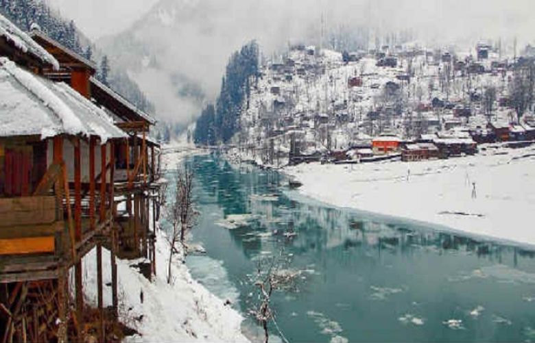 Chief meteorologist of the Pakistan Meteorological Department says that unusually long winter facing Pakistan this year