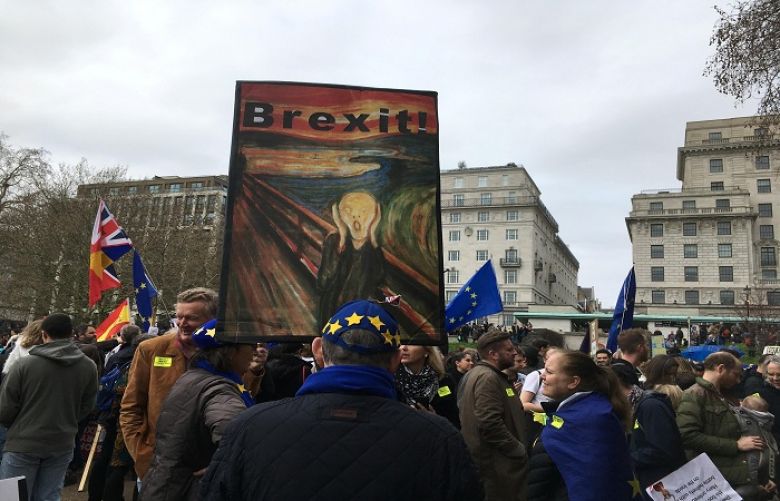 Hundreds of thousands of people opposed to Britain’s withdrawal from the European Union marched