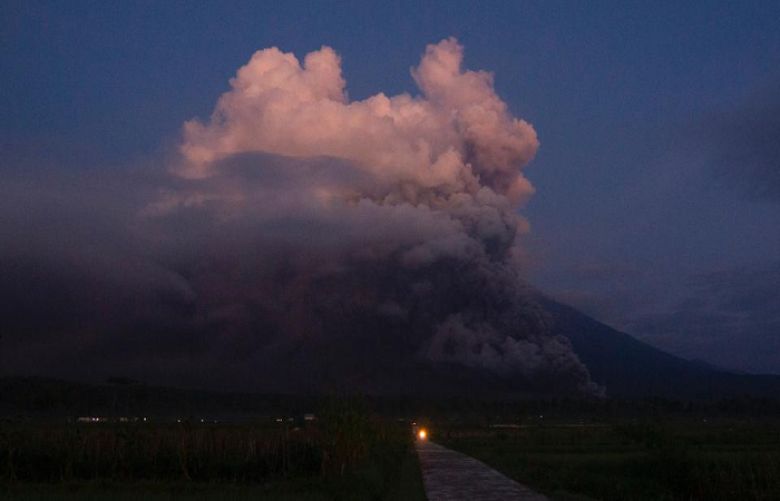 Hundreds evacuated after eruption of Mount Semeru volcano