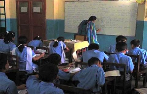 Punjab govt to punish teachers with poor examination results