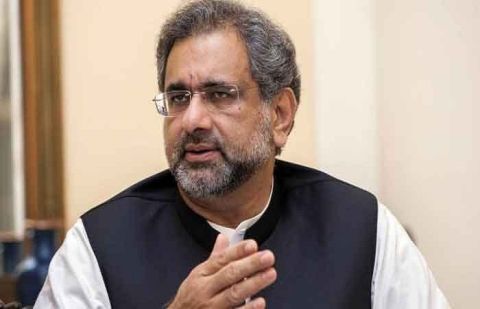 Govt can,t take loan from the State Bank: Abbasi 