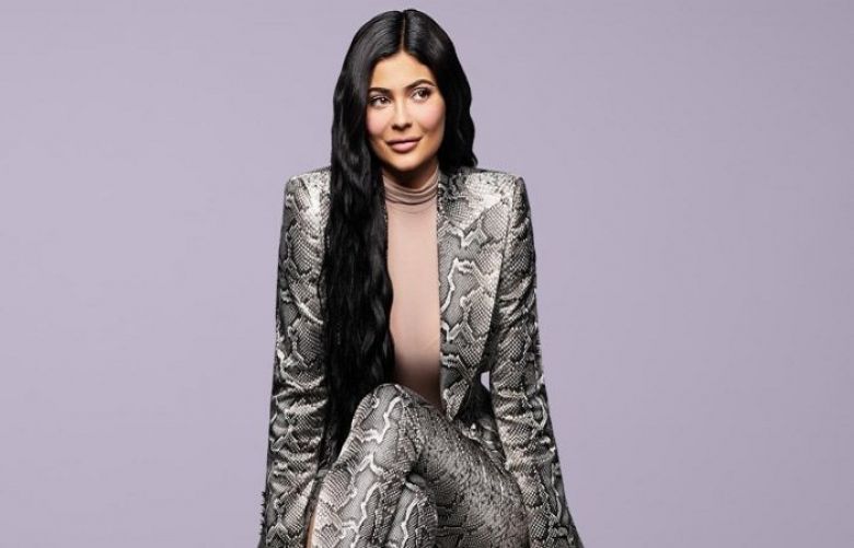 Kylie Jenner, 21, made it onto the annual Forbes list of billionaires after debuting her Kylie Cosmetics online in 2015. 