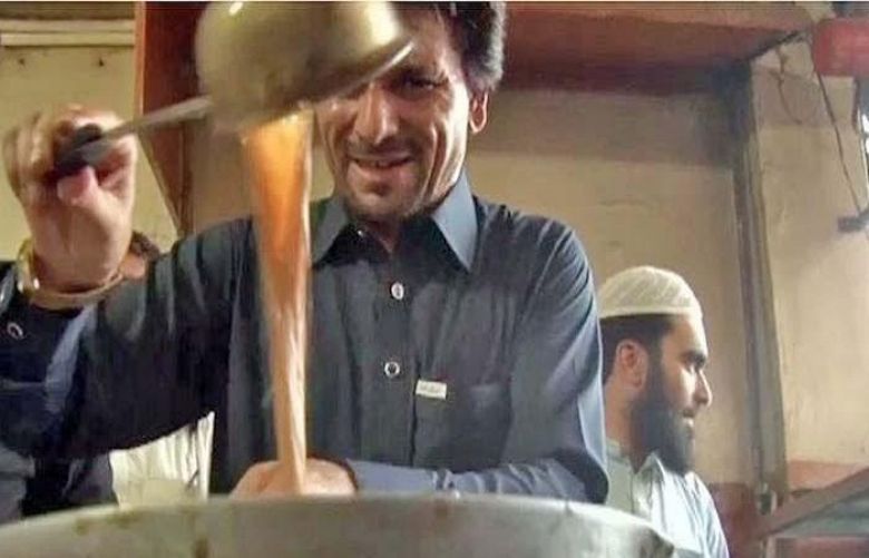 PTI’s ‘chaiwala’ MNA turns out to be a millionaire