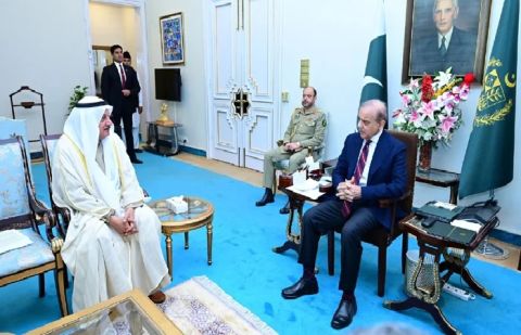 PM Shehbaz seeks 'early implementation' of Pak-Kuwait agreements worth $10bn