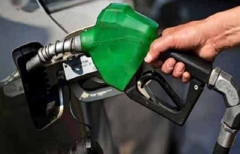 Petrol price likely to dip by Rs9.62 per litre
