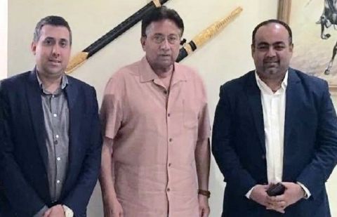 Pervez Musharraf met Khawaja Izharul Hassan in Dubai.