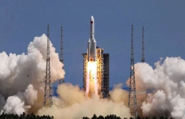 South Korea launches first lunar orbiter as space bid gathers pace