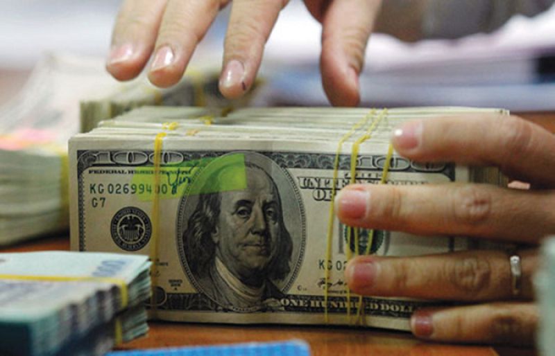 Photo of Pakistan’s foreign exchange reserves continue to reduce