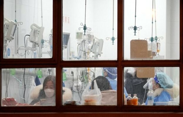 Shanghai hospital warns of ‘tragic battle’ as Covid spreads