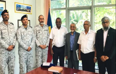 Military leadership of Seychelles hails Pak Navy's efforts for maritime security