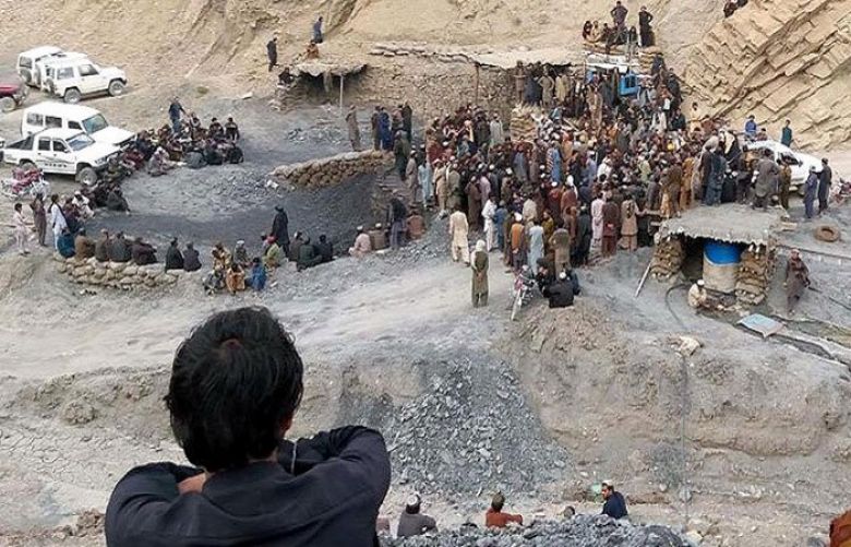 Two colliers die after mine collapses in Quetta
