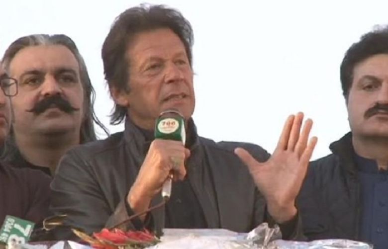 Will search for Rao Anwar with you, Imran tells protesting Mehsud tribe in Islamabad