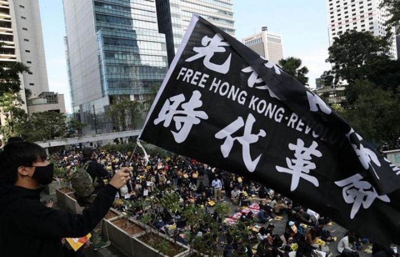 Hong Kong office workers begin week of lunchtime protests