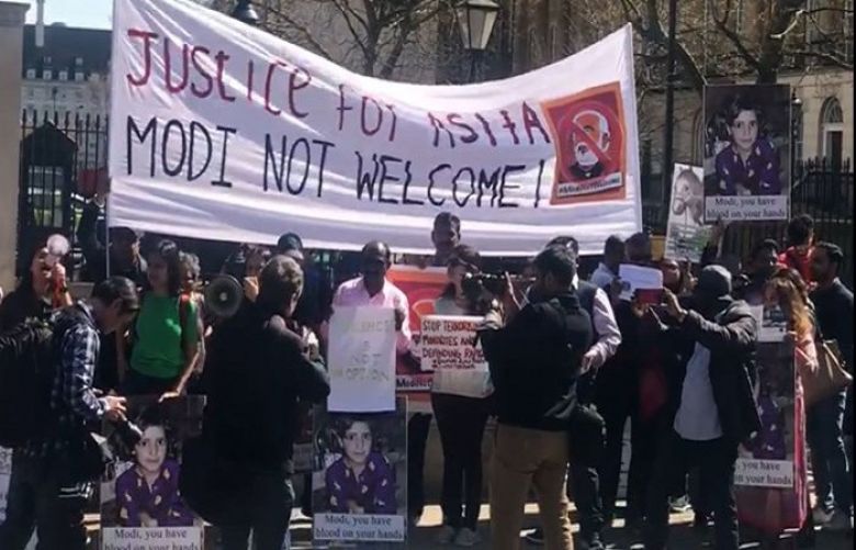 Protest against Modi upon arrival in London