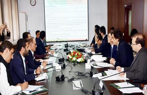 Govt is committed to accelerate implementation of CPEC projects: Khusro Bakhtyar