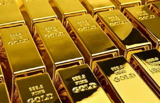 24-karat gold price in Pakistan drops by Rs500 per tola
