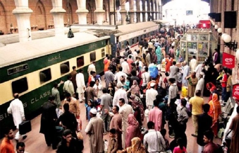 Railways Reduces Fare On Advance Booking During Ramzan
