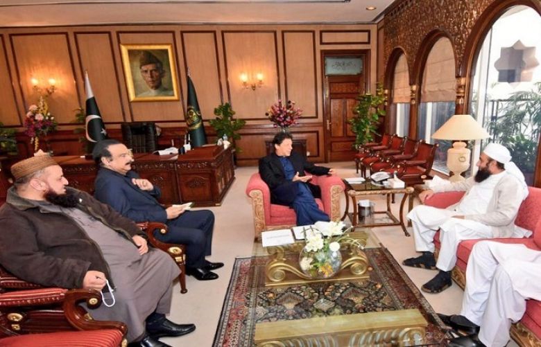 Religious scholar Maulana Tariq Jameel meets PM Imran Khan