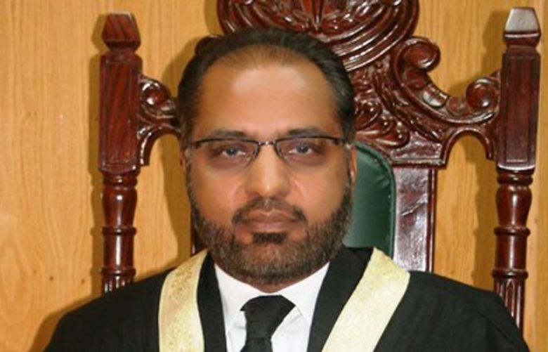 SJC issues notice to Justice Shaukat Aziz Siddiqui