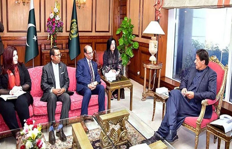 Kashmiris looking towards OIC for active support to resolve IOK dispute: PM Khan 