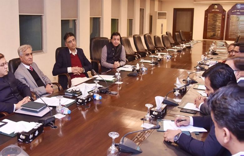 Finance Minister reviews existing facilities for import of petroleum products