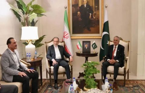 Iranian Foreign Minister Abbas Araghchi held talks with Chief of the Army Staff Field Marshal Asim Munir 